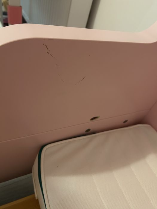 Lóżeczko dziewczęce