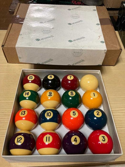 Conjunto Completo de Bolas de Bilhar/Snooker Vintage “Aramith”