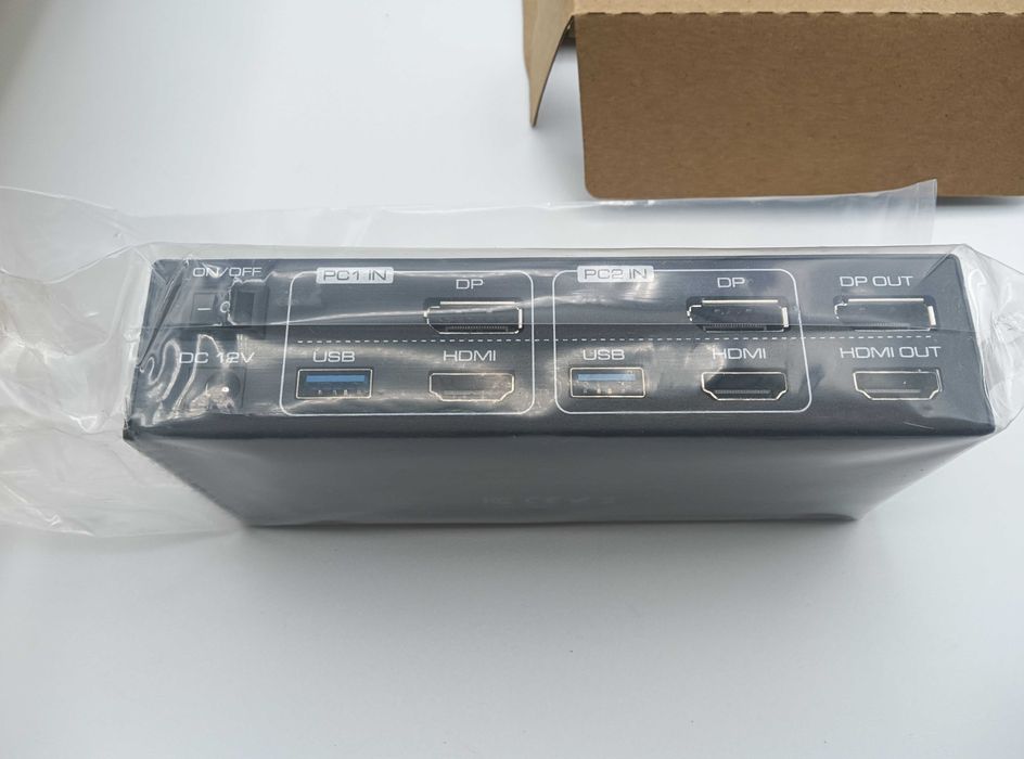 Comutador KVM HDMI DisplayPort 2 Monitores