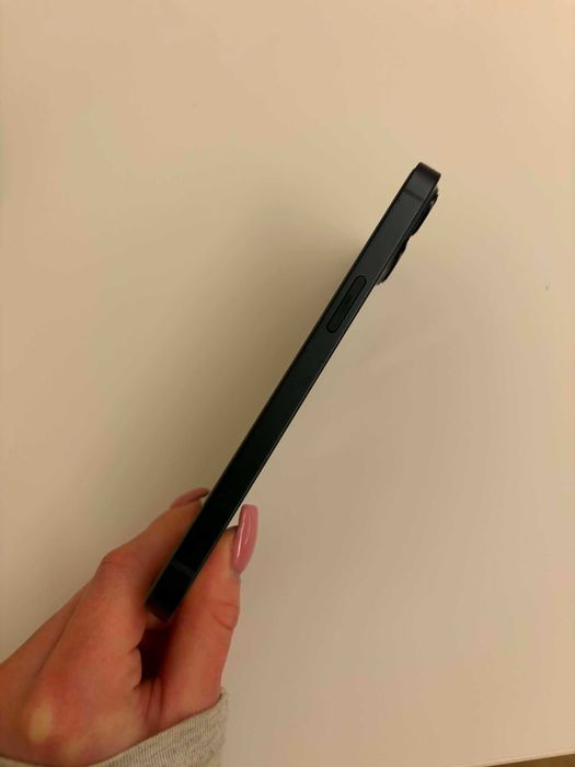 Iphone 13 I 128 GB I + 7 etui