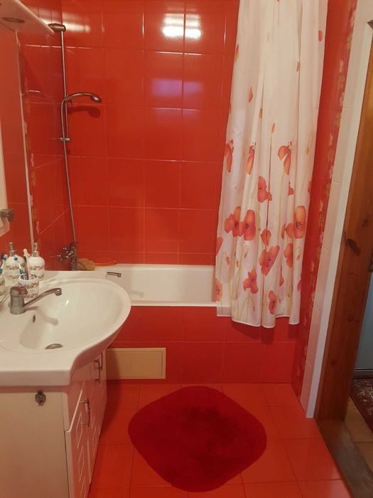 кімната у 4-х кімнатному будинку, м. Кам'янка-Бузька