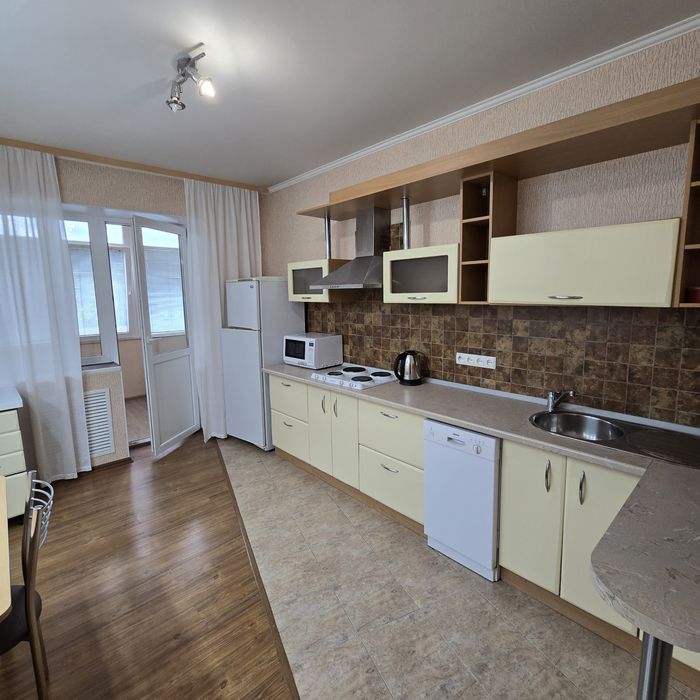 Оренда 1к.кв.-ра ст.м.Дарниця, бульв.Верховної Ради 14Б,