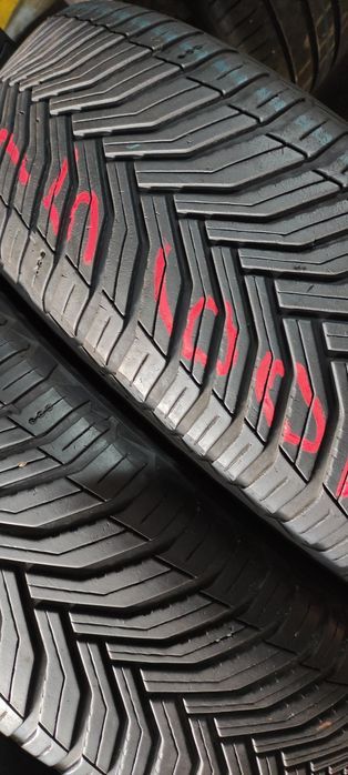 Pneus 215/60/17 Michelin semi novos