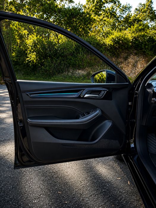 MG MG5 elétrico “novo “com apenas 26 mil kms versão comfort