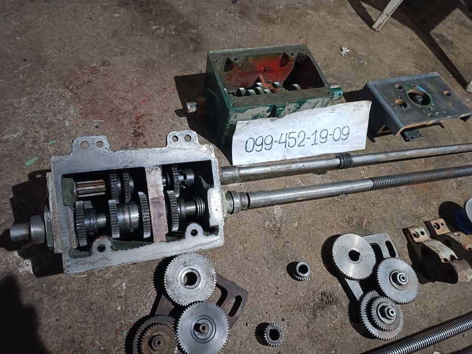 Коробка подач вінт вал гітара фартук серга токарний станок ТВ 4 6