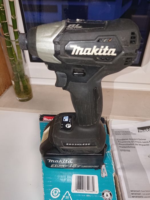 Aparafusadora de Impacto Makita DTD 155 ZB