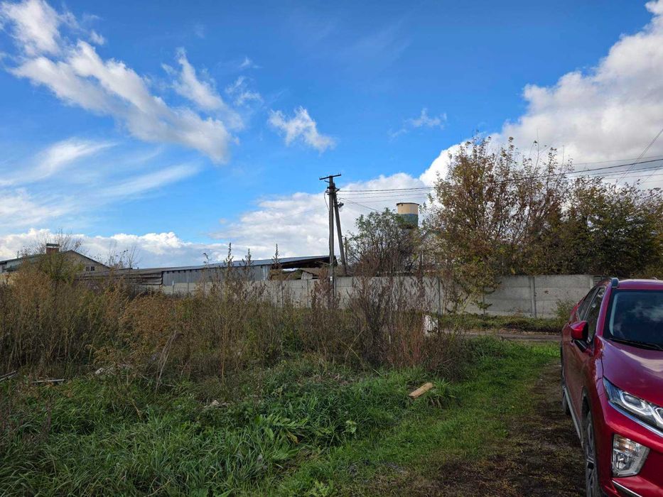 Продам ділянку 24 с Гнатівка розміщення офісно-складських приміщень
