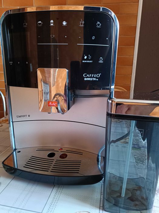 Кавомашинка Melita Barista TS Smart