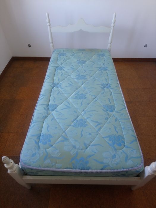 Opportunity. Single bed64729950443777123