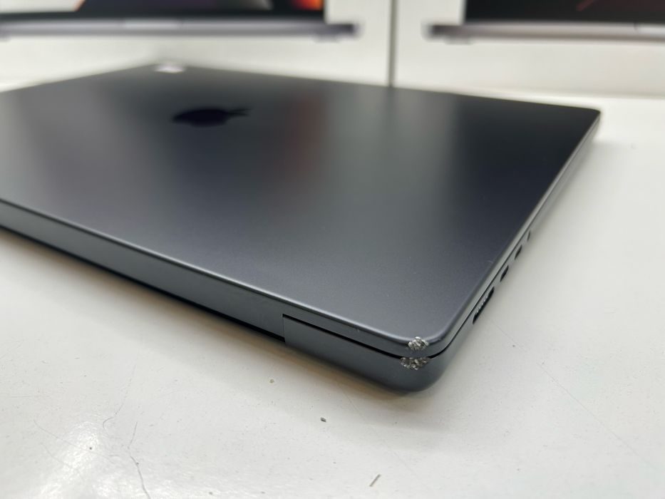 MacBook Pro 16 M4 Pro 48GB 512gb A3403