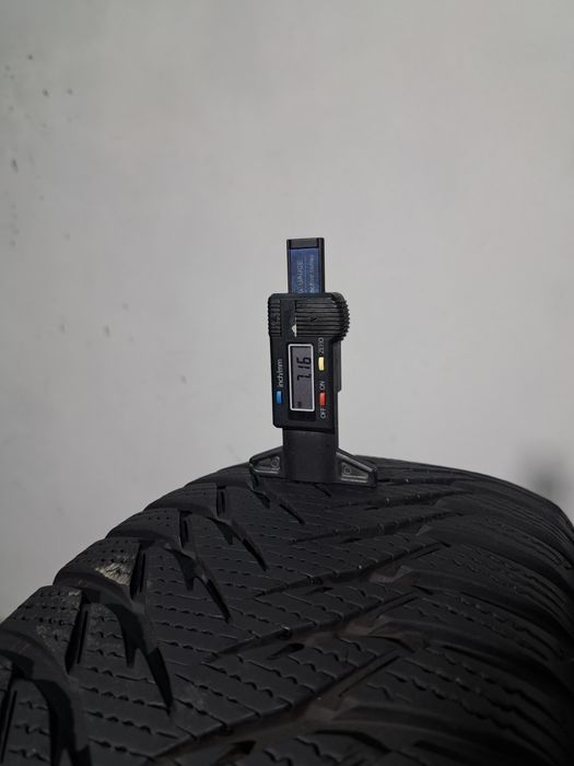 Шини колеса 205 60 R16 GOODYEAR UltraGrip 8 резина покришки Зима
