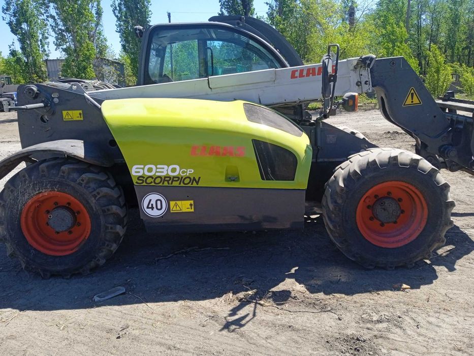 навантажувач CLAAS SCORPION 6030