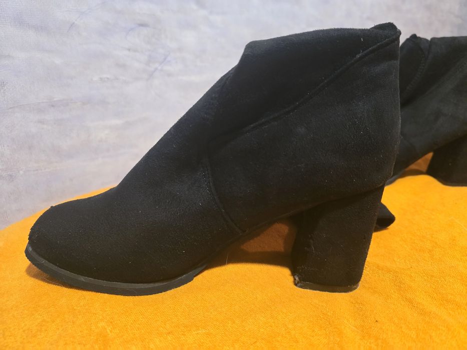 Сапоги ботфорти еластичні чорні