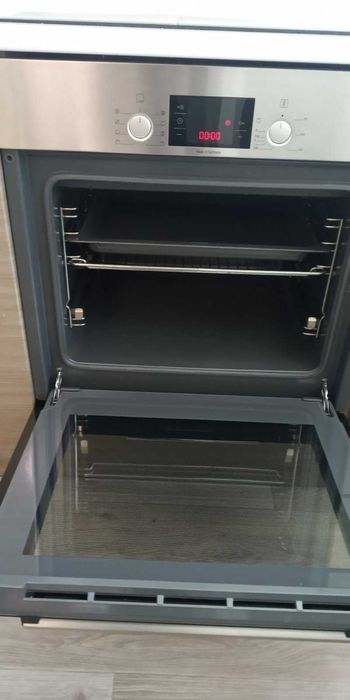 Духова шафа Bosch HBA23R150R  Германія