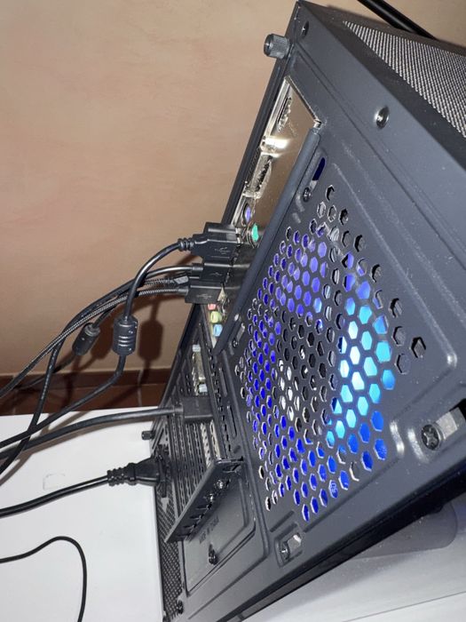 Potente PC AMD Ryzen 5