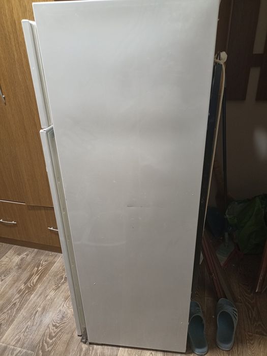 Продам холодильник Candy