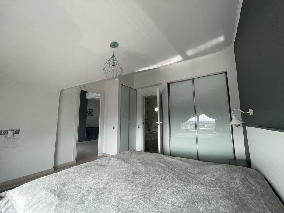 Пентхаус . Велмарт. Вільний з 15.01