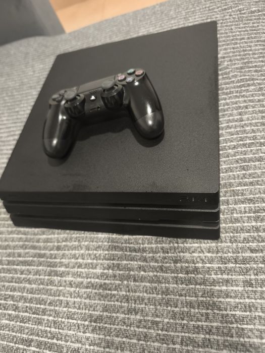 Troco PS4 pro 1tb