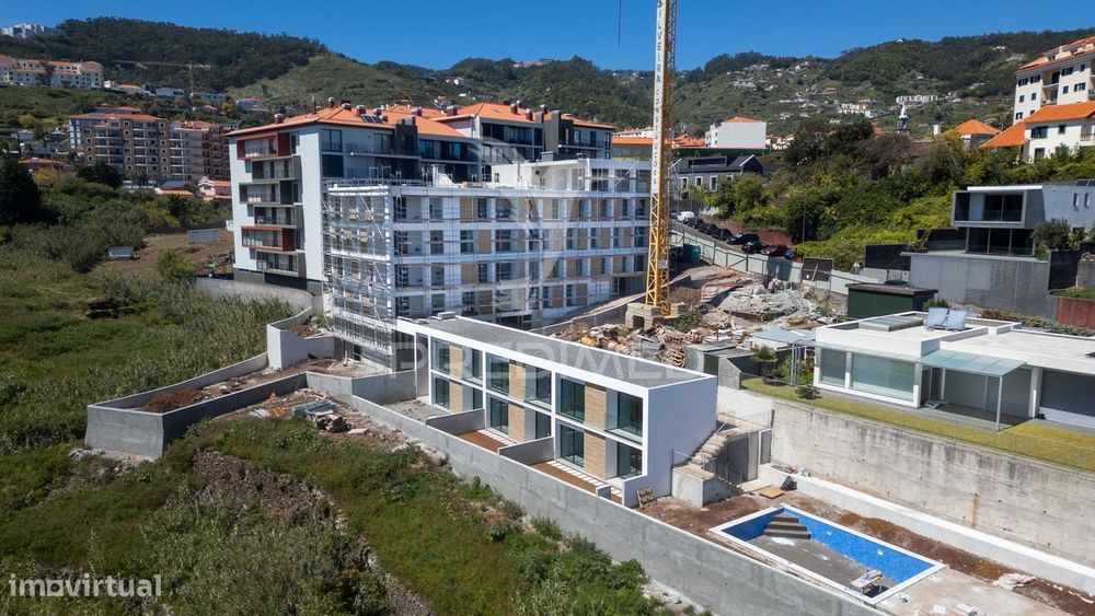 Apartamento T2 - no Centro Caniço