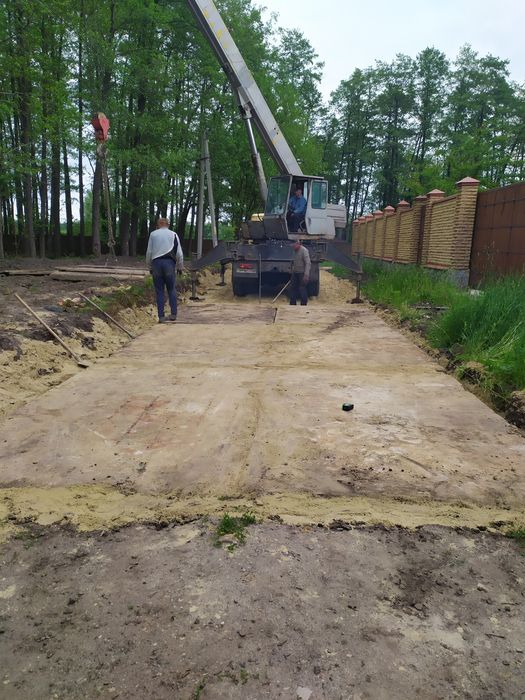 Монтаж дорожных плит.Укладка плит. - Будівельні послуги Суми на Olx