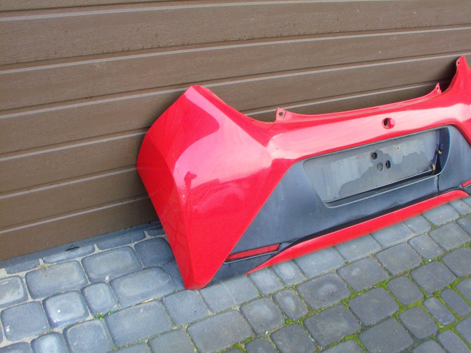 Toyota aygo II 14-22 zderzak tył kol 3P0