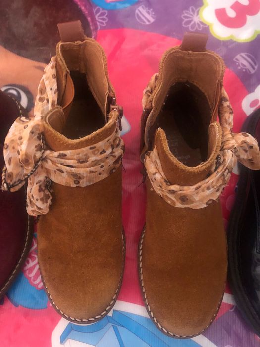 Botas menina tamanho 30