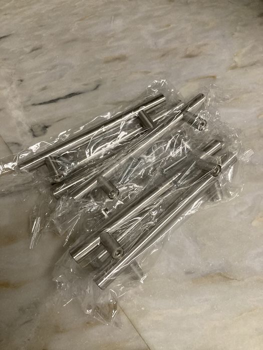 Puxadores porta armario