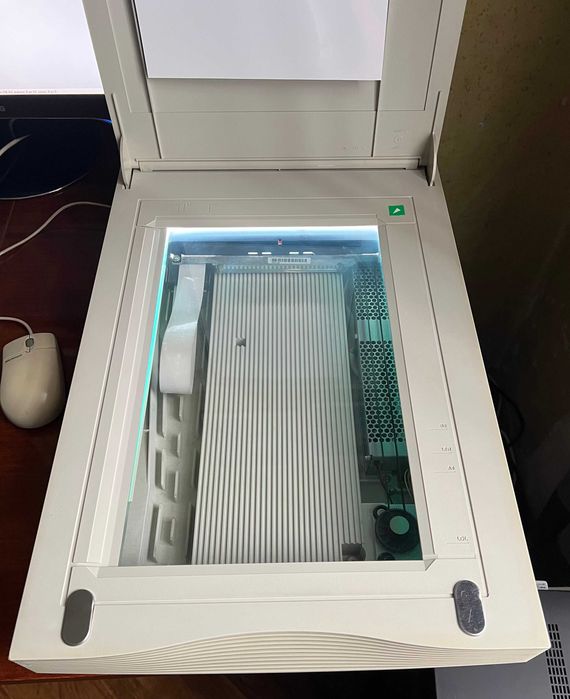 Сканер Hewlett-Packard (HP) Scanjet 4c