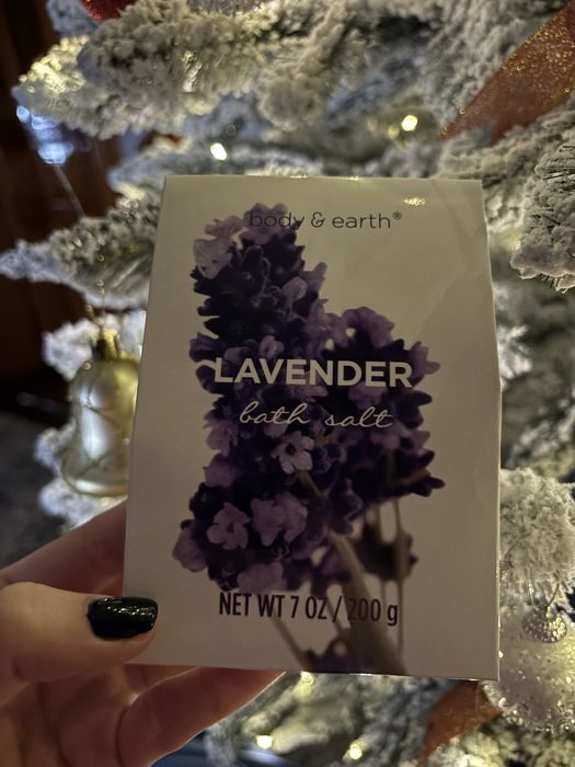 Набір Body & Earth Lavender: сіль, піна, лосьйон, гель для ванни