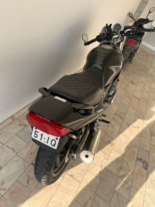 Moto YAMAHA XJ600N 1998