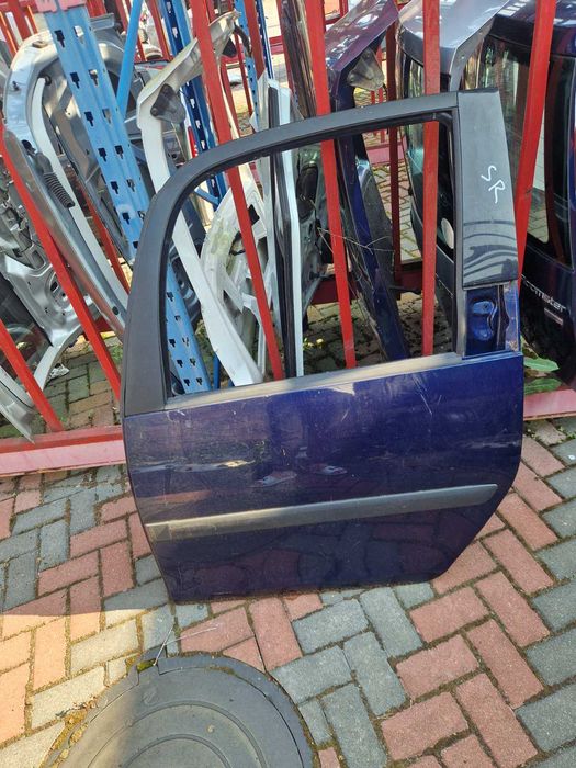 Дверь задняя Шкода Румстер 2006-2015 дверка задня Roomster