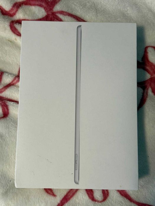 ipad 9 th. 256 Gb srebrny