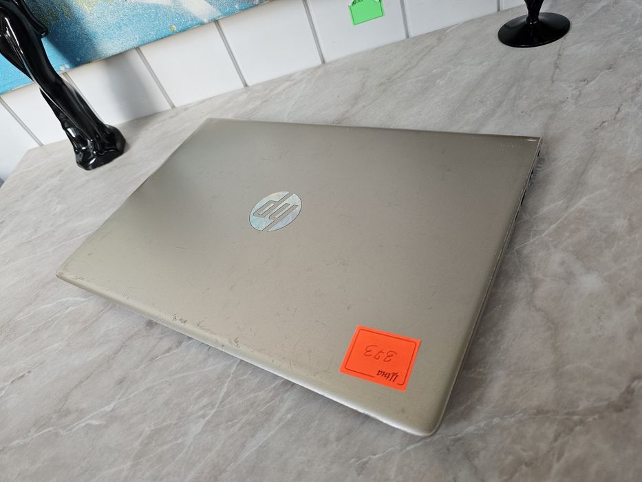 Ноутбук HP 14 (i7/8/256)