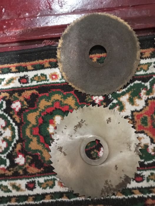 Фрези по дереву б/в