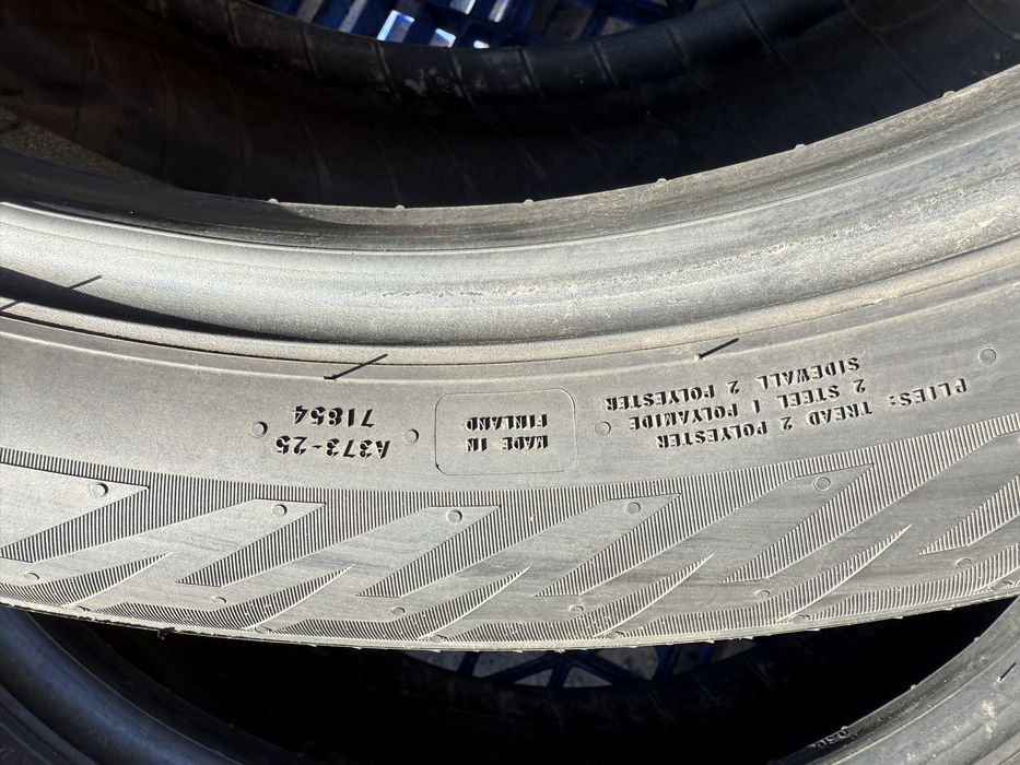 235/50 r19 Nokian Hakkapeliitta R5 Резина зимняя