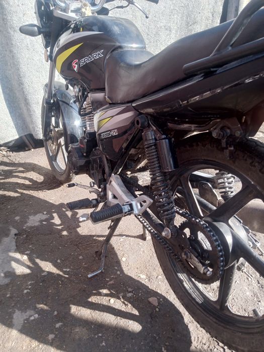 Мото спарк 200..