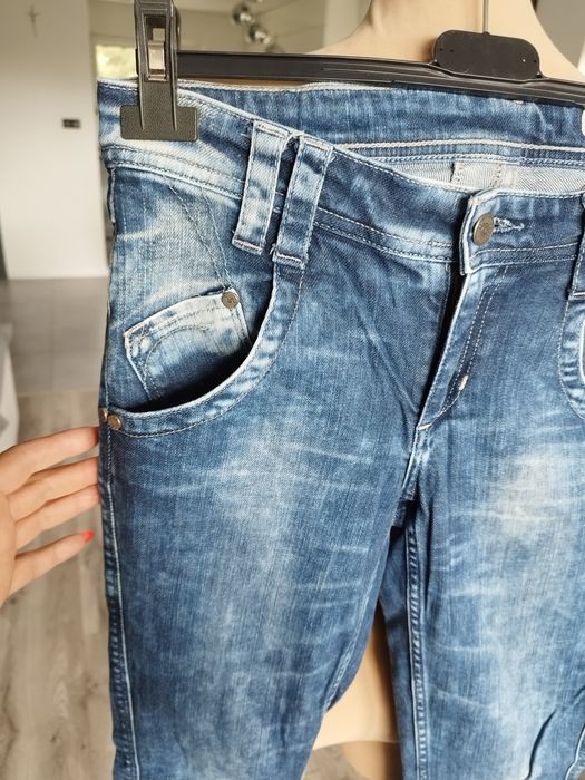 S/M spodnie jeansy rurki męskie wyprzedaż