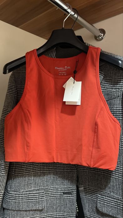 Топ Massimo Dutti