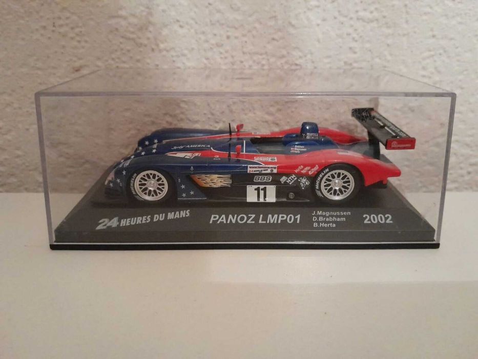 Miniaturas 24h du Mans : 5 modelos . Renault 4L : 3 modelos