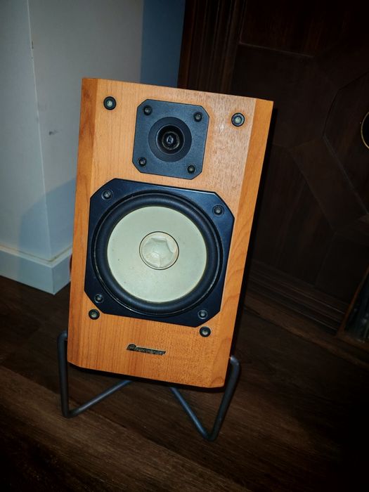 Colunas Pioneer usadas
