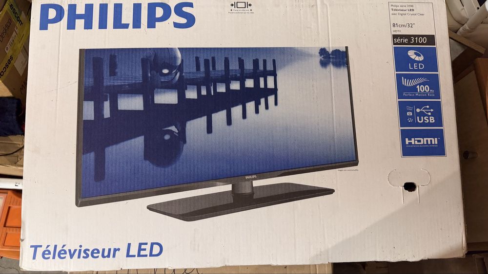 Telewizor LED Philips 32" | Sprawny, Idealny na Działkę, do Pokoju lub Konsoli