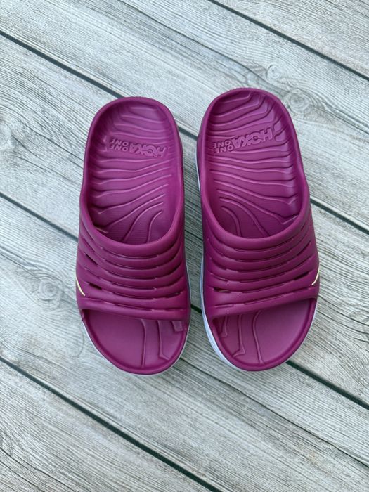 Шльопанці Hoka w7 38p. 24см
