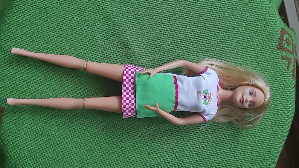 кукла Барби из игрового набора "Барби Пицц