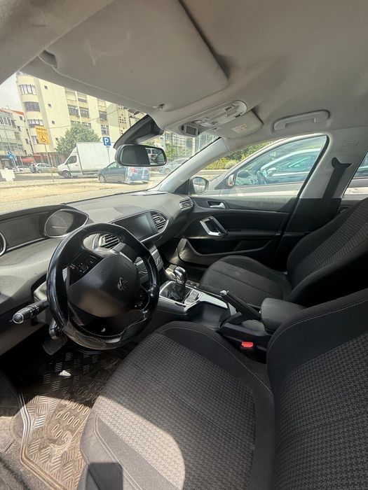 Peugeot 308 SW 1.5 BlueHDi Automático 2018 | 280.000 km | Oportunidade
