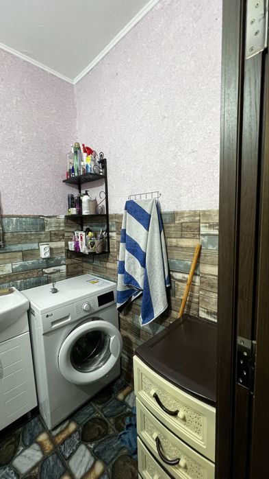 Продається 2 кім.квартира з ремонтом в м.Бурштин