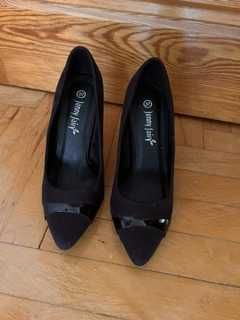 Buty damskie na obcasie