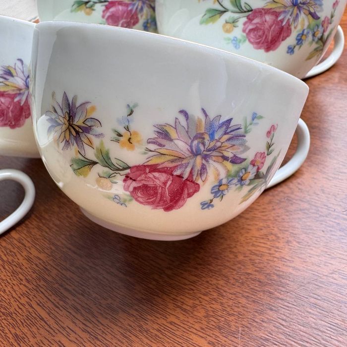 Filiżanki do Herbaty porcelana Karolina lata 60 te
