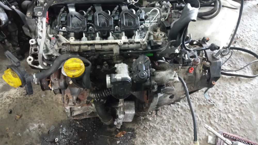 Двигун 2.0 dCi Рено Трафік Опель Віваро, Прімастар M9R M 786