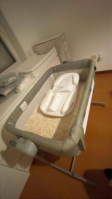 Berço Chicco Next2Me Magic Evo – Desert Taupe + Doomoo + Lençóis