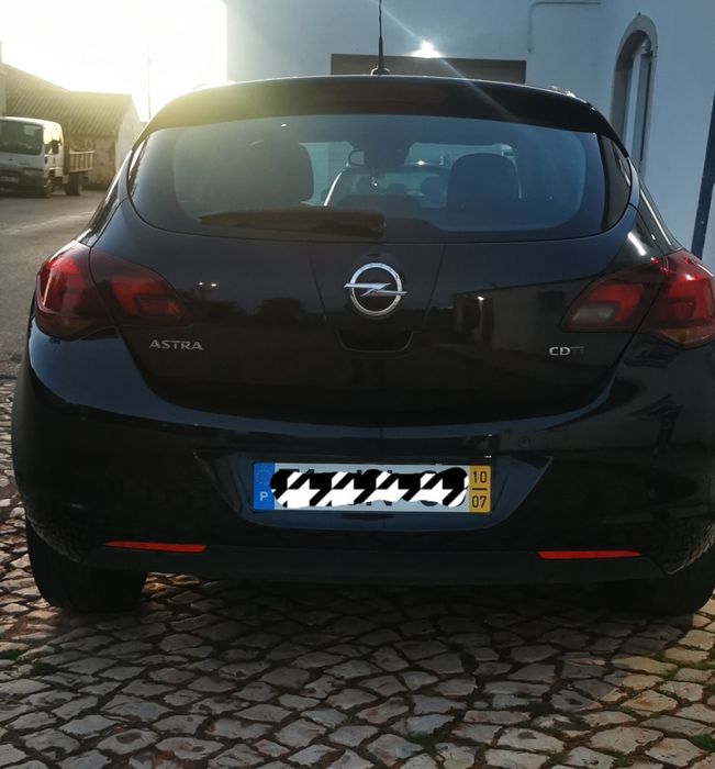 Opel Astra J 1.7 CDTI 125cv – Económico, Fiável e Confortável